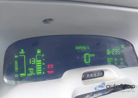 1998 Mercury Grand Marquis z USA, uszkodzony, nr VIN 2MEFM75W1WX637007